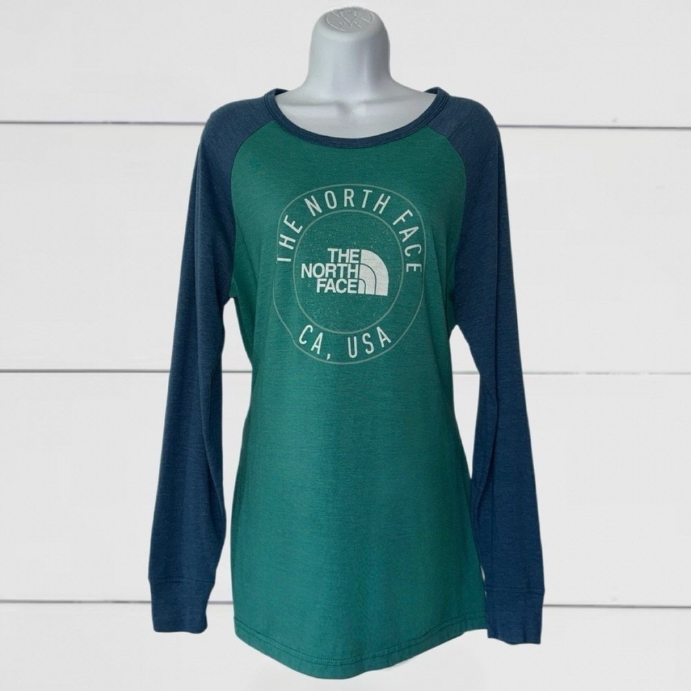 The North Face Women’s Raglan Long Sleeve Tee – CA USA Graphic – Size XL